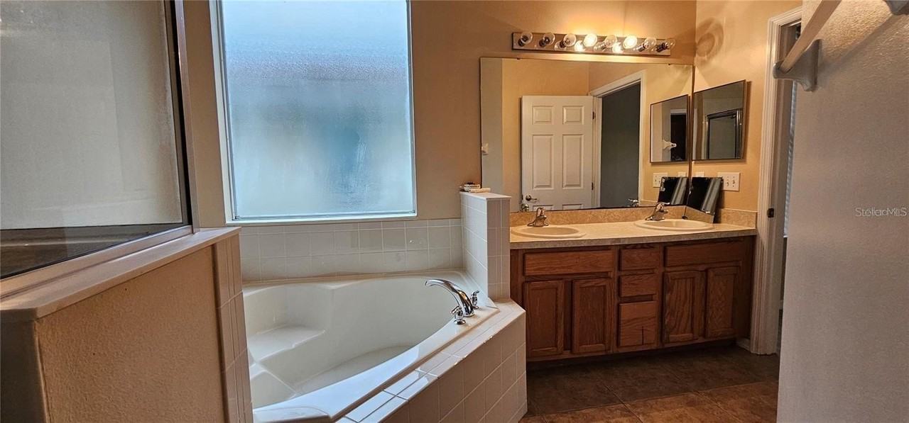 14125 Morning Frost Dr - Photo 5 of 15