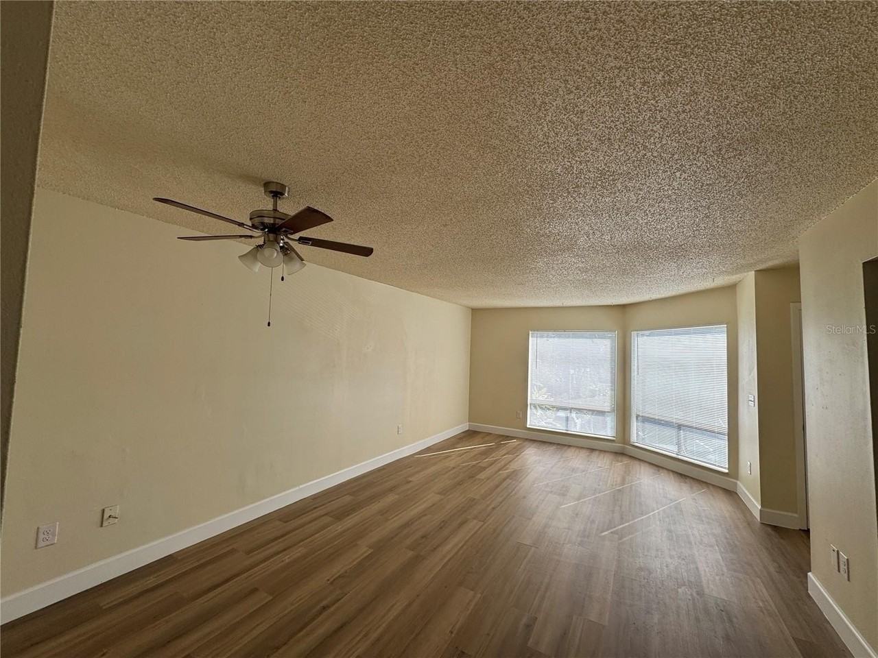 4318 Aqua Vista Dr #K - Photo 4 of 21