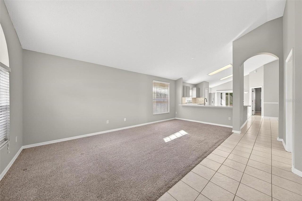 938 Jadestone Cir - Photo 3 of 43