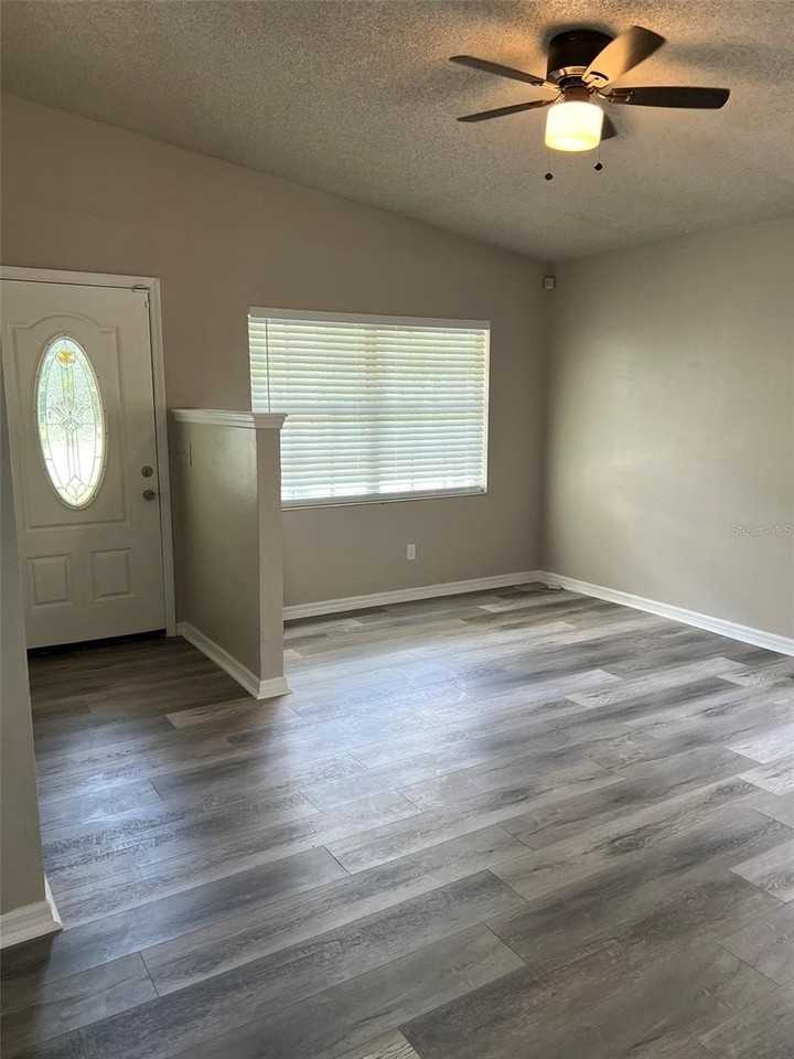 319 Eaton St - Photo 2 of 29