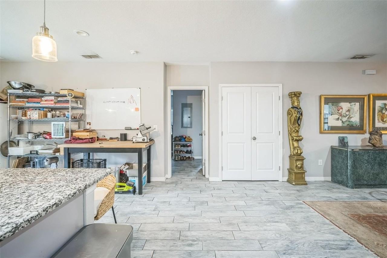 3610 N Tampa St - Photo 4 of 31