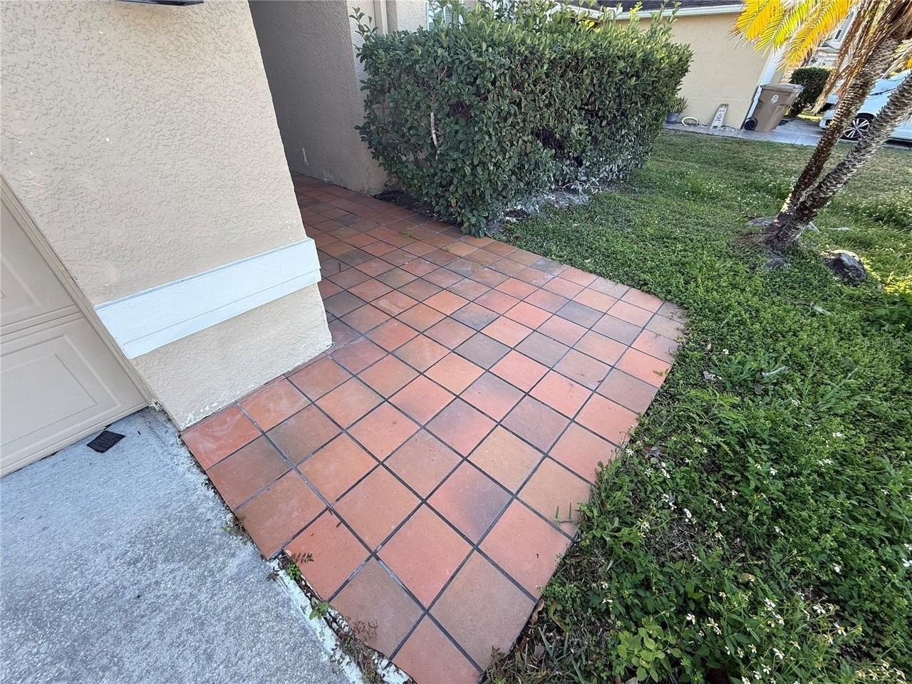 1976 Willow Wood Dr - Photo 3 of 50