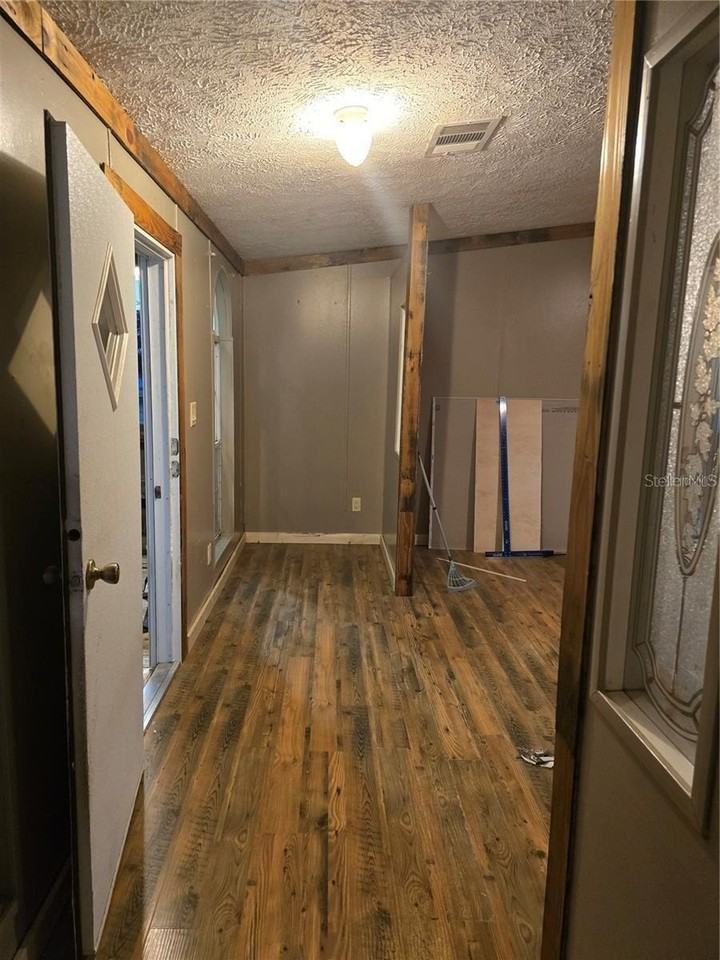 1333 Ashlee Ct - Photo 7 of 15