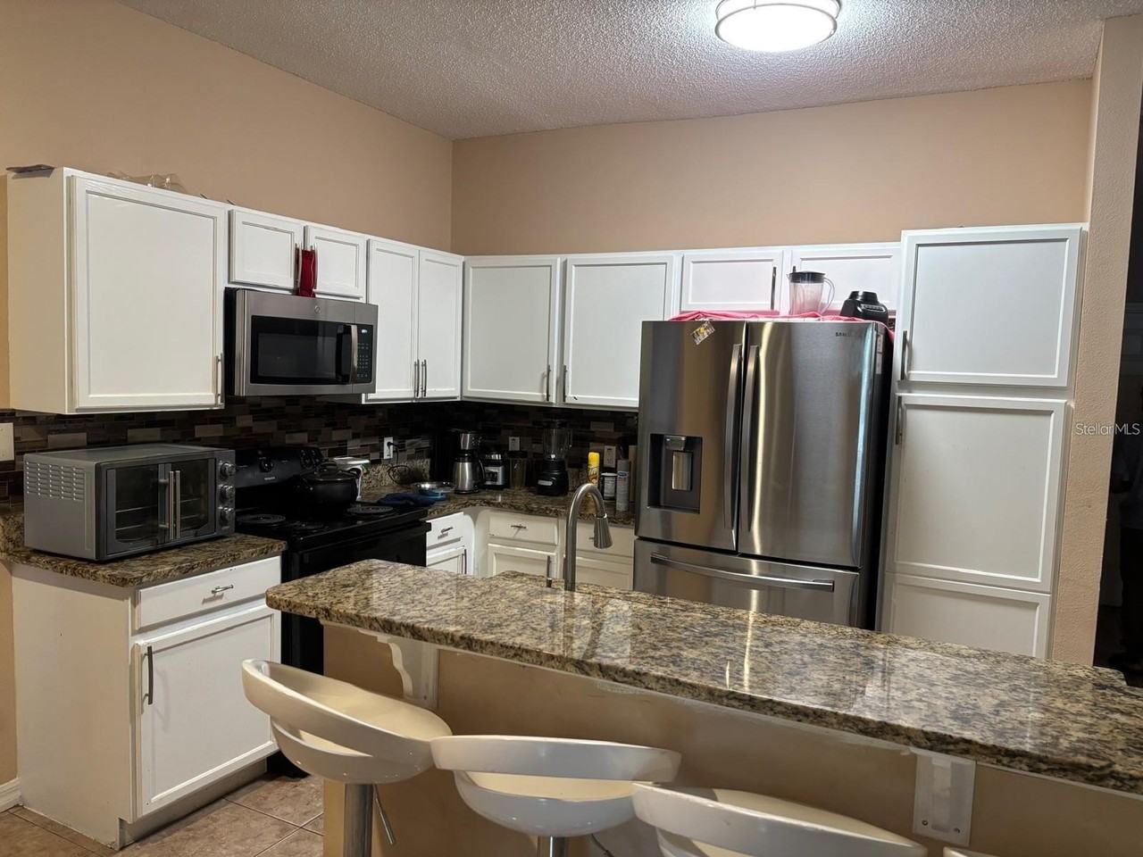 468 Acacia Tree Way - Photo 3 of 13