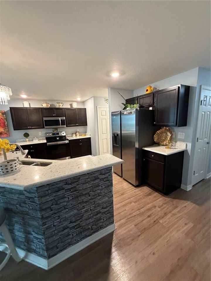 3024 Fieldwood Cir - Photo 6 of 25