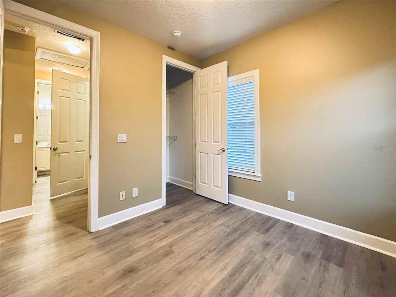 1176B Wilde Dr - Photo 7 of 13