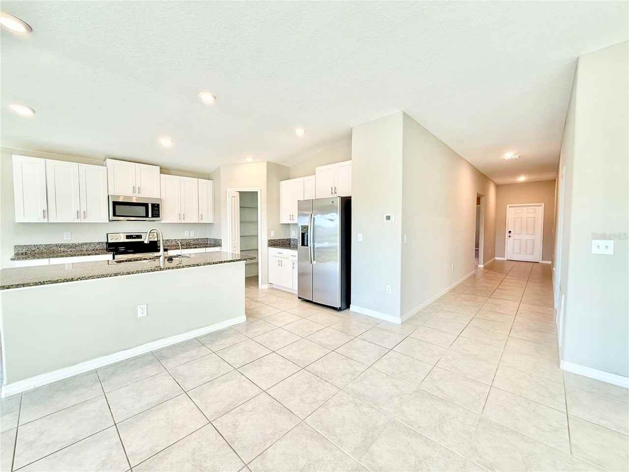 8769 Parsons Hill Blvd - Photo 7 of 31