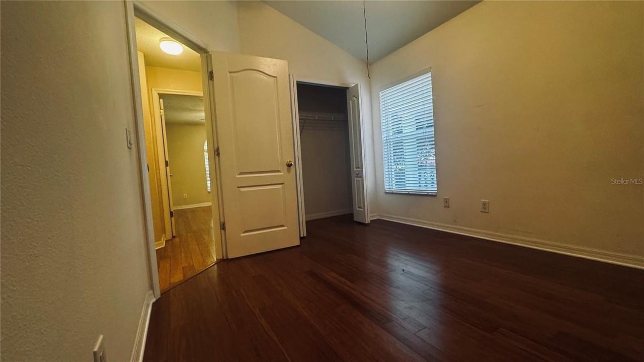 9822 White Barn Way - Photo 6 of 17