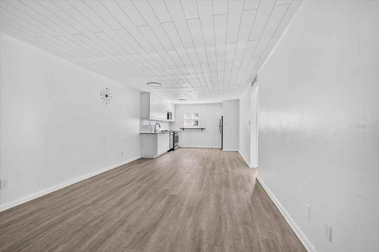 2808 W Azeele St #205 - Photo 6 of 27