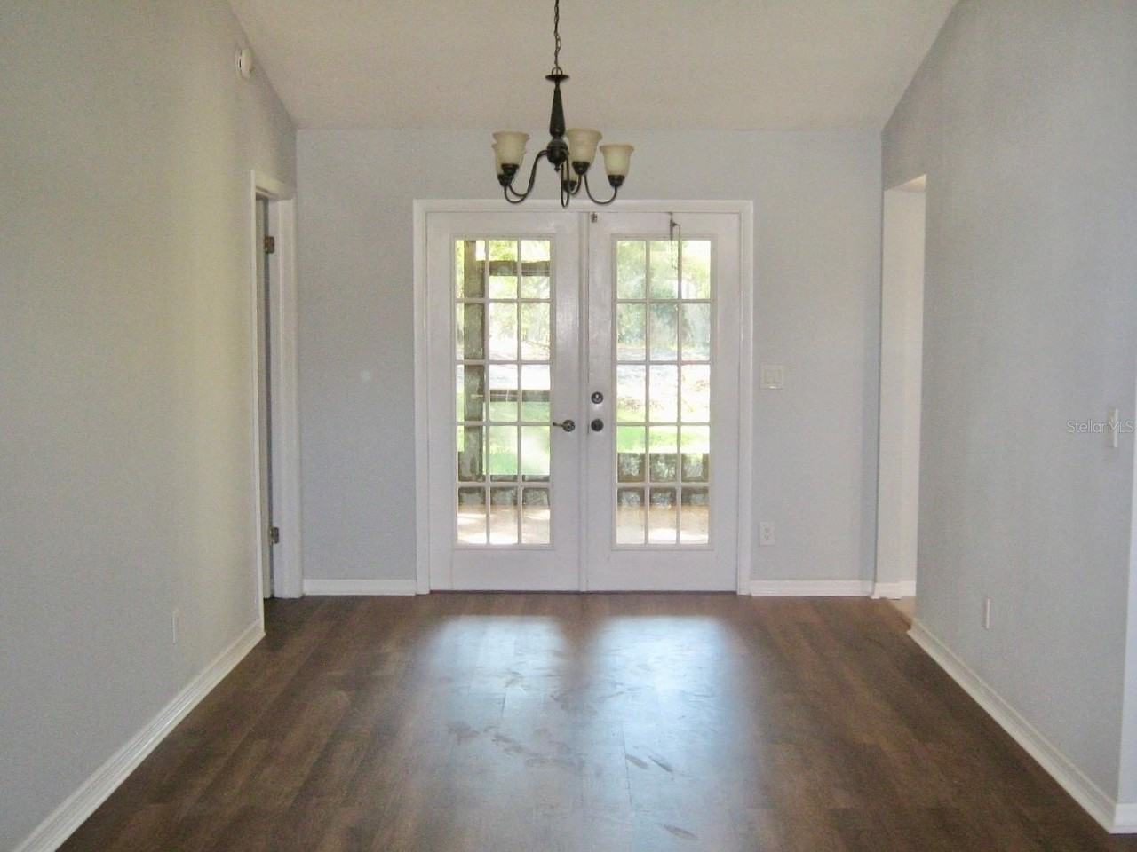 4398 Plumosa St - Photo 4 of 8