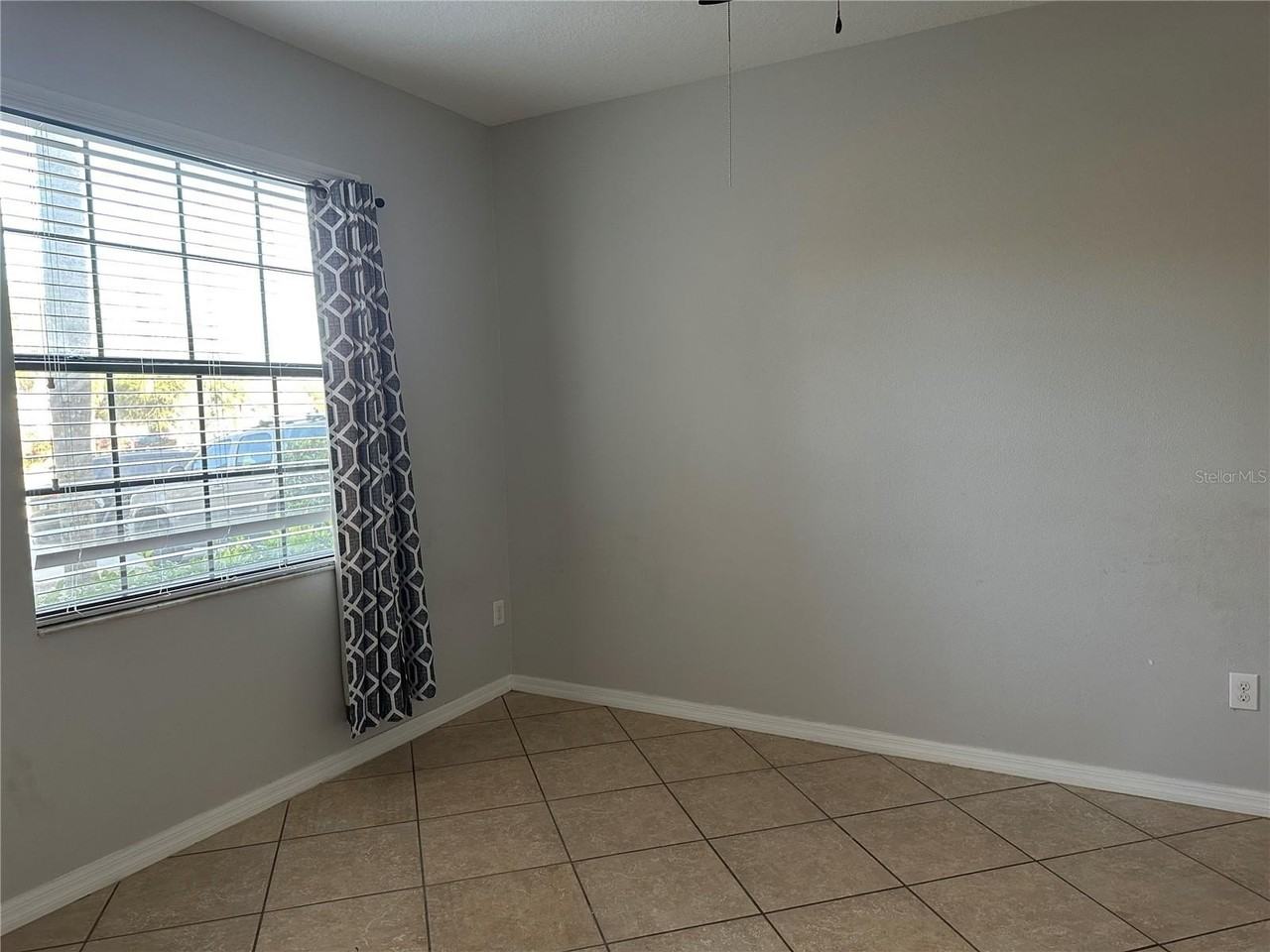 13238 Wellington Hills Dr - Photo 4 of 24