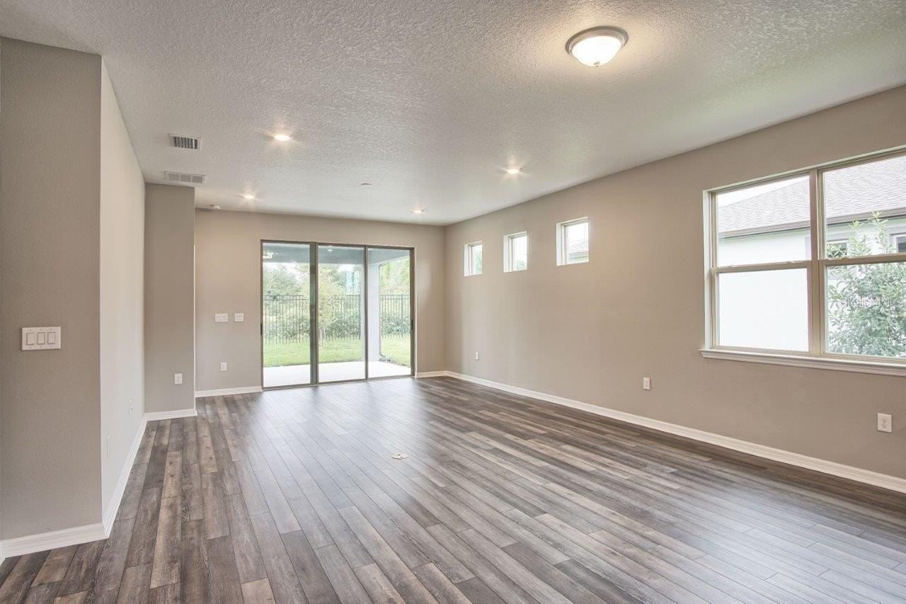 6366 Mooring Line Cir - Photo 3 of 32