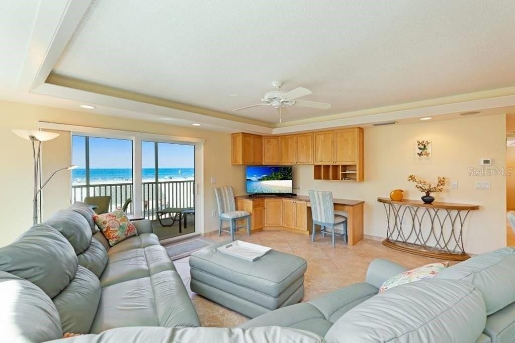 6154 Midnight Pass Rd #201