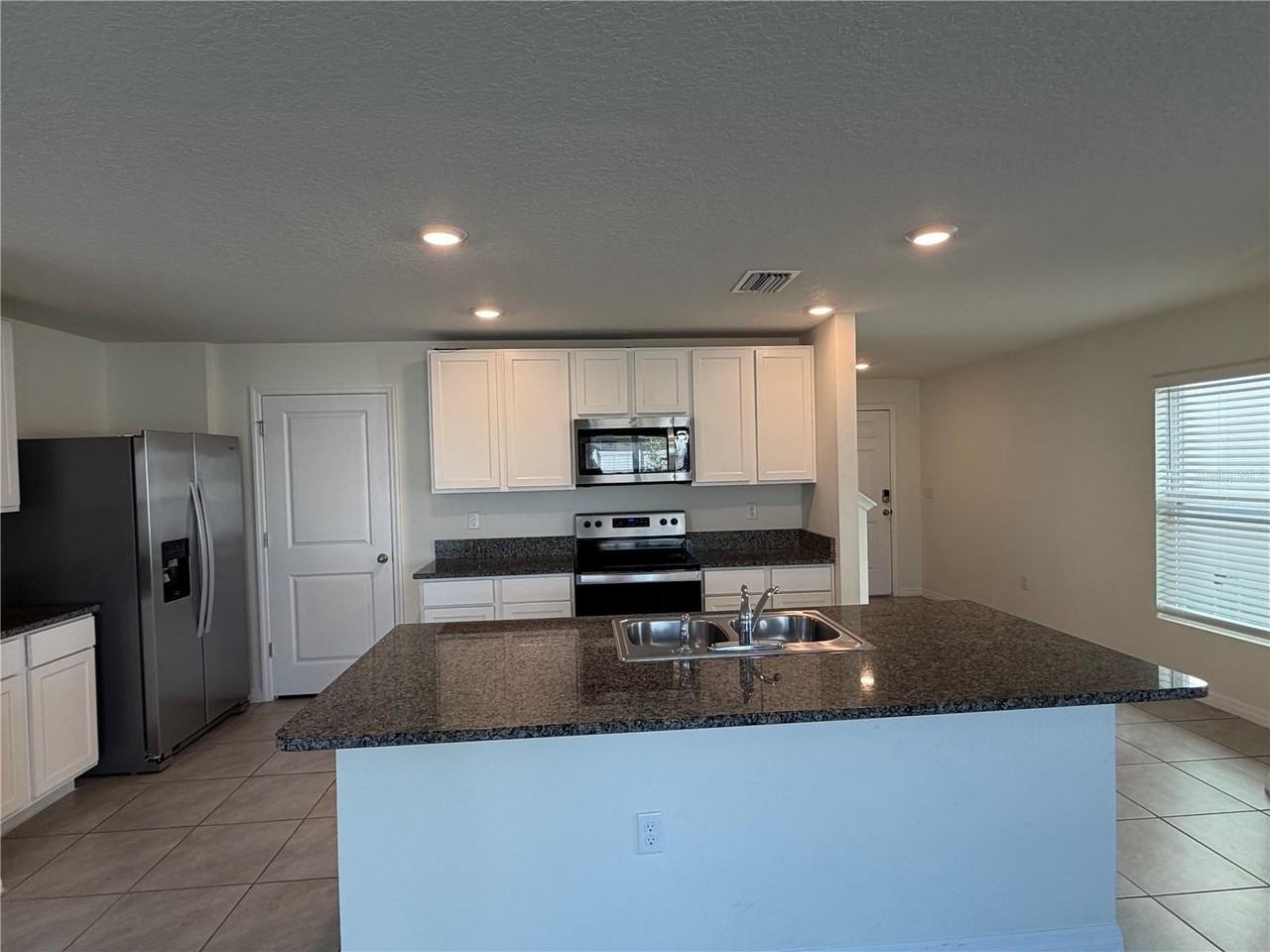 12072 Downy Birch Dr - Photo 5 of 25