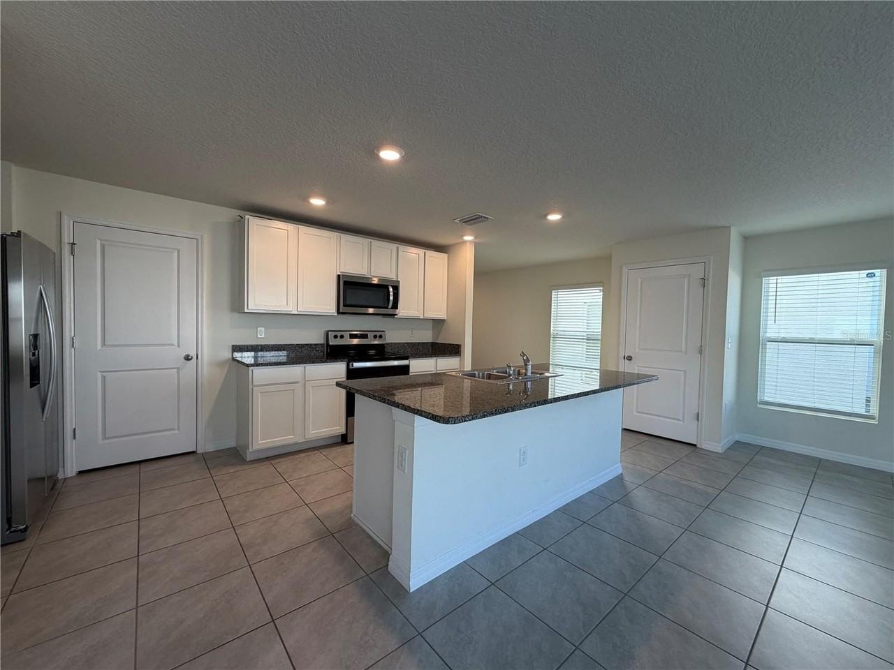 12072 Downy Birch Dr - Photo 6 of 25