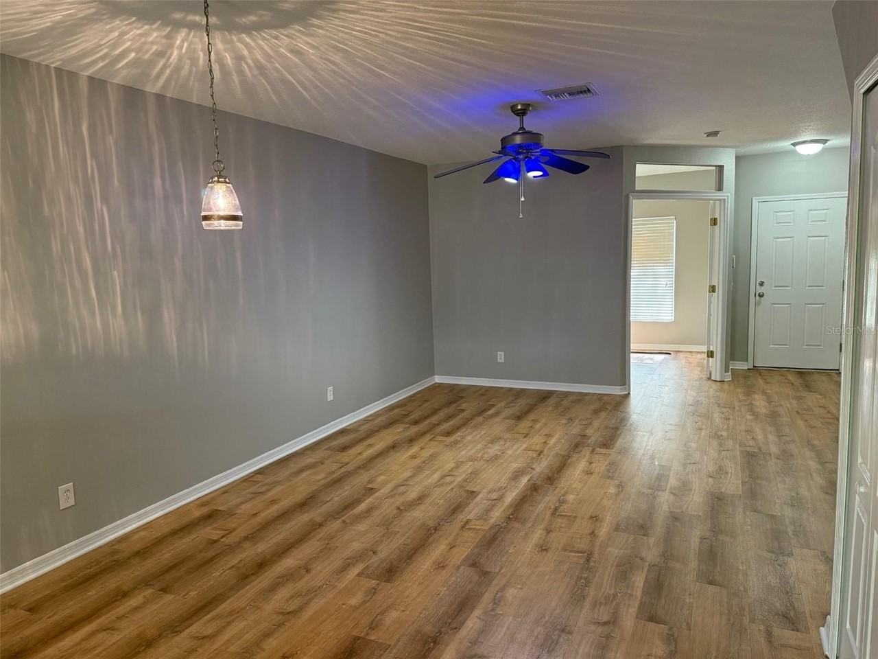 15776 Fishhawk Falls Dr - Photo 4 of 15