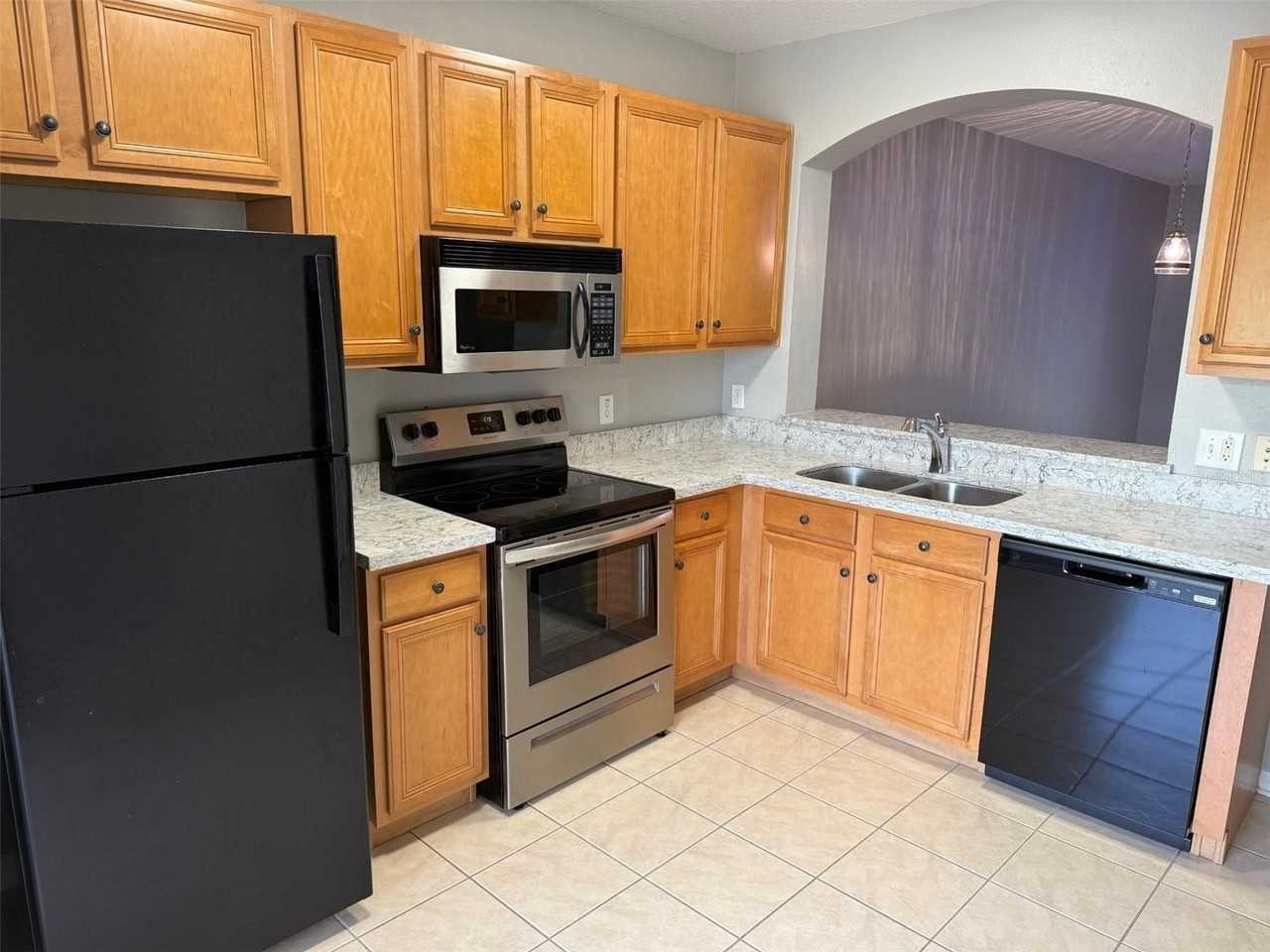 15776 Fishhawk Falls Dr - Photo 5 of 15