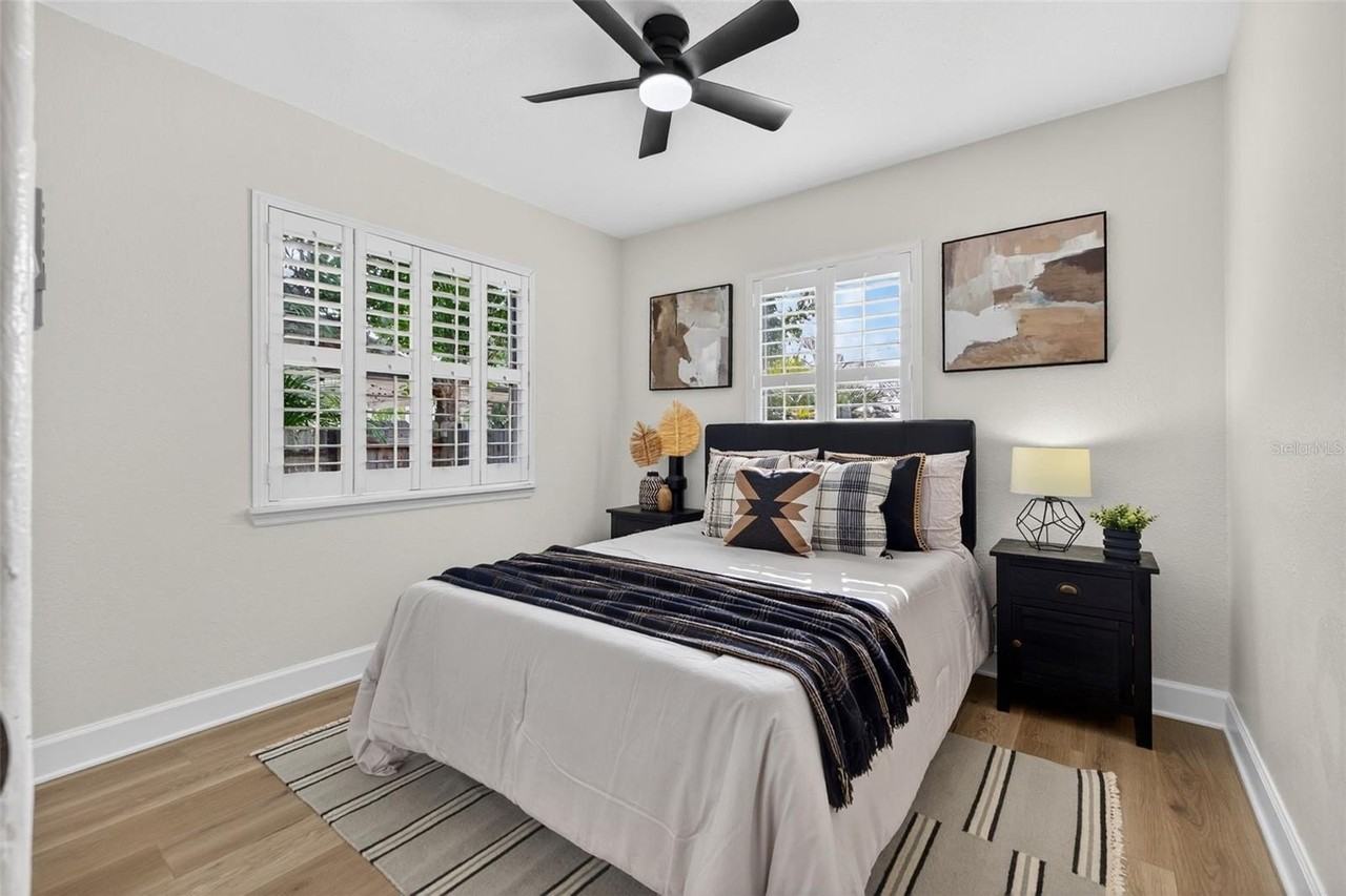 486 49th Ave N - Photo 7 of 17