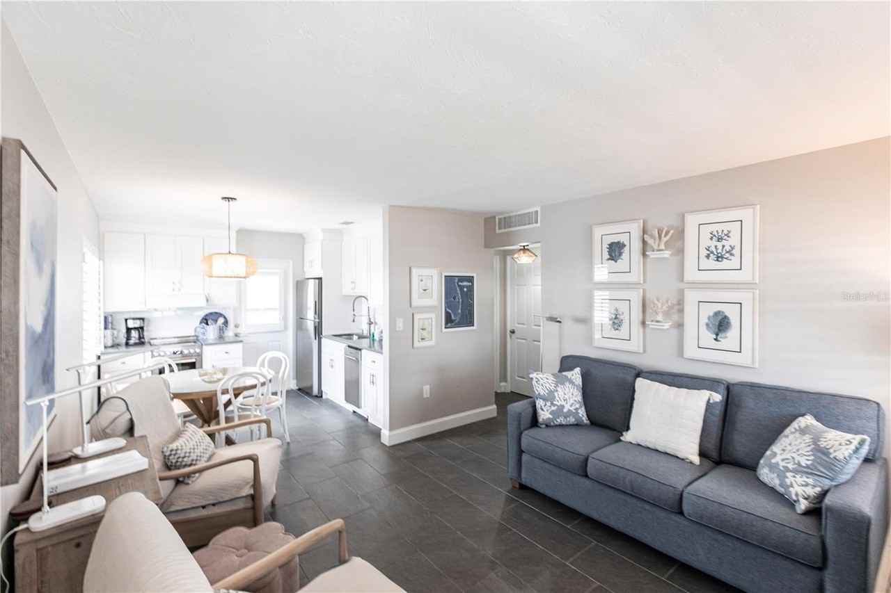 6020 Midnight Pass Rd #31