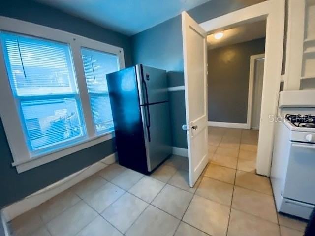 1960 4th Ave N #5 - Photo 5 of 13