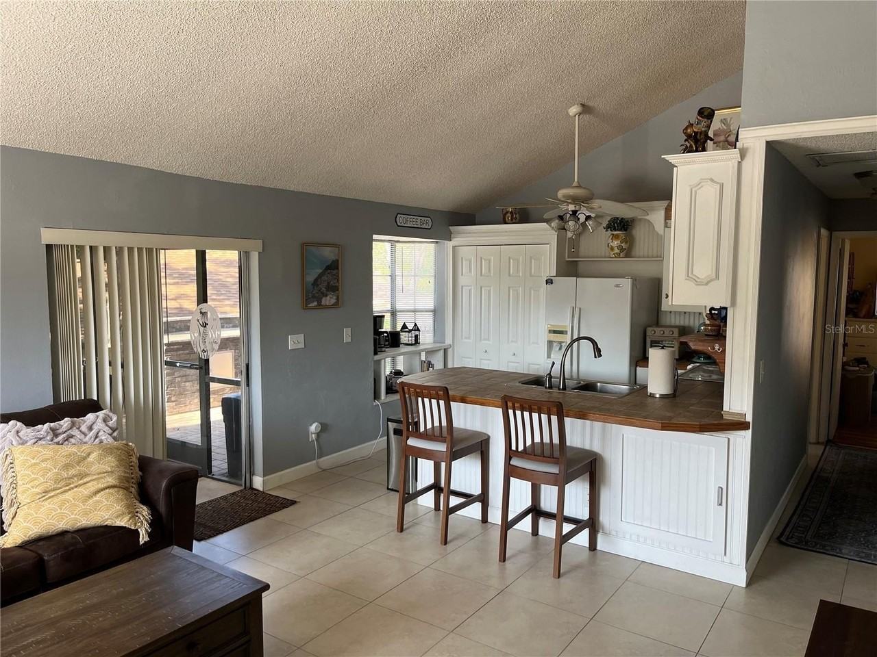 3731 Cheltenham Dr - Photo 3 of 17