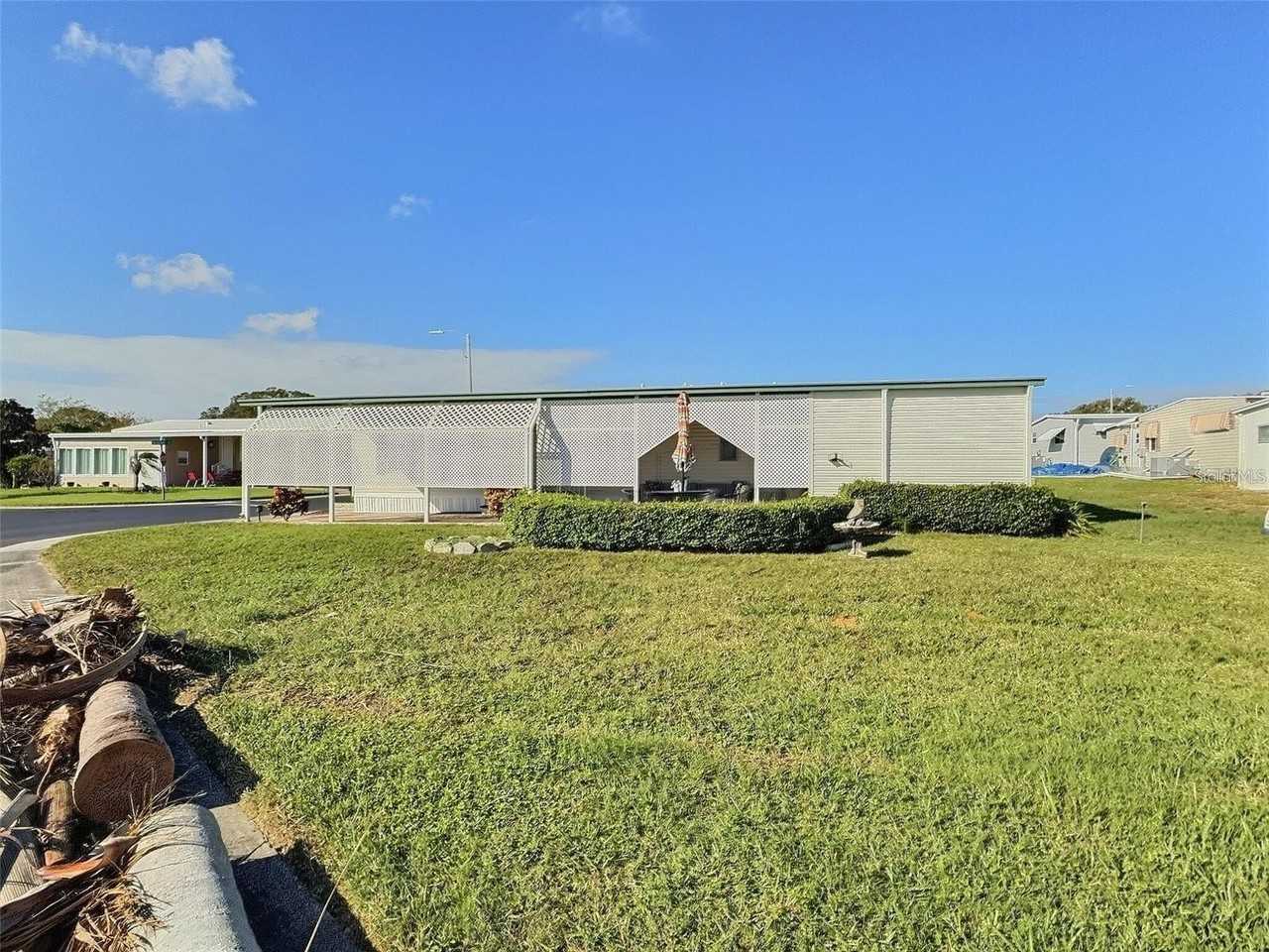 667 Sugar Palm St - Photo 3 of 24