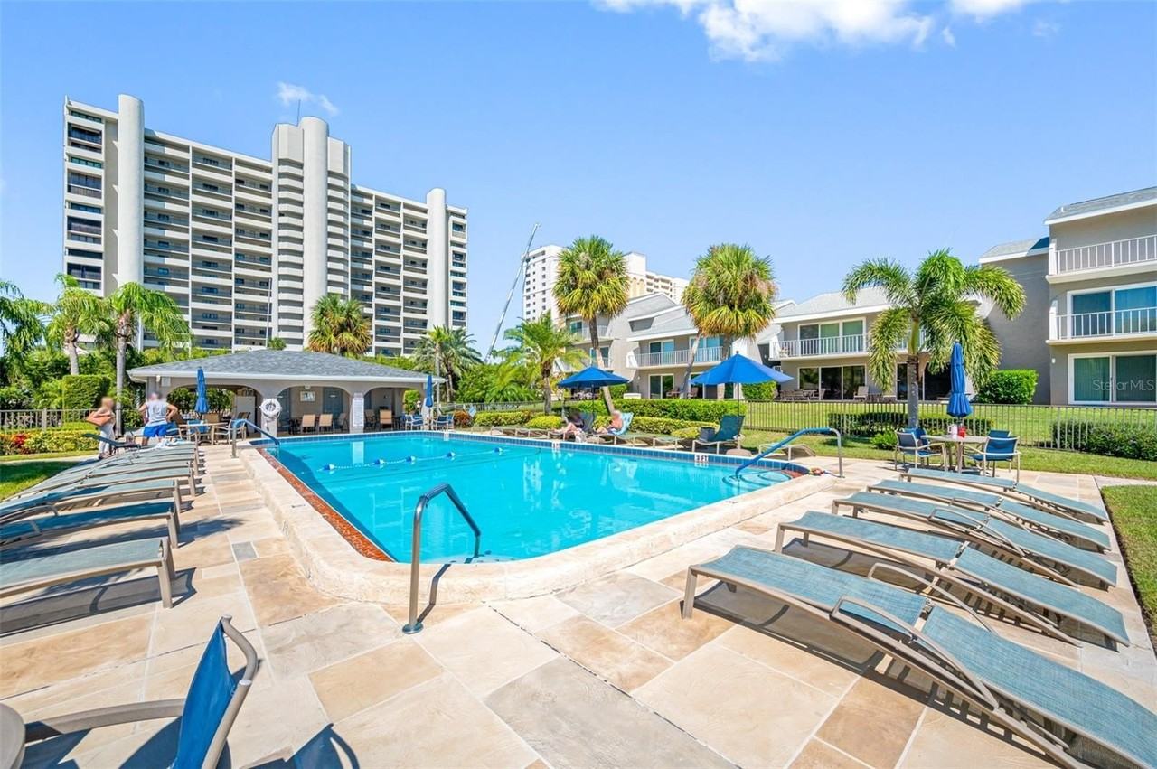 1351 Gulf Blvd #219 - Photo 7 of 34