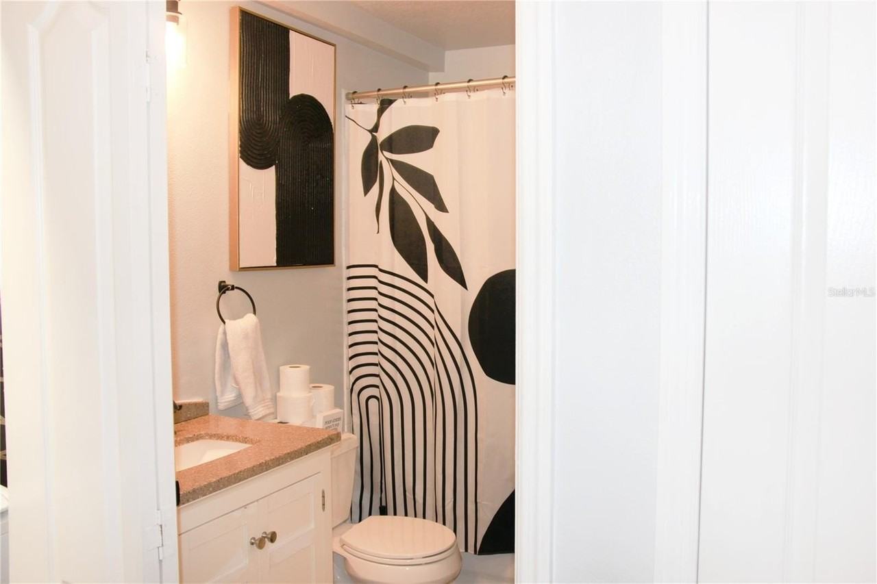 5825 Meadowpark Pl - Photo 6 of 9