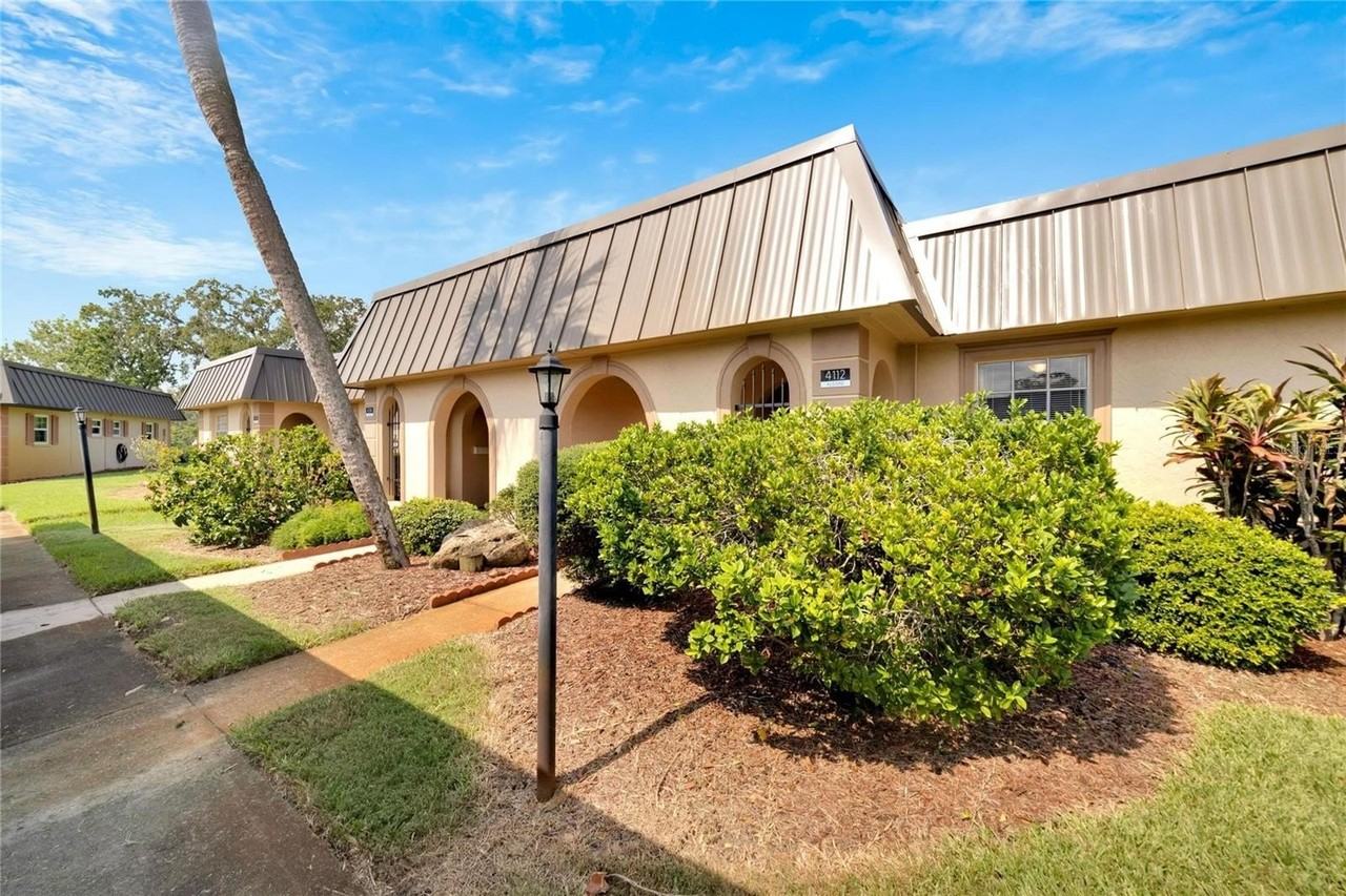 4112 Hampton Dr - Photo 4 of 50