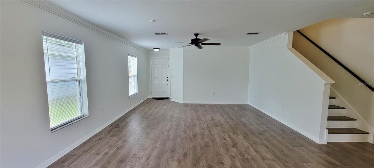 9543 Maxson Dr - Photo 7 of 50