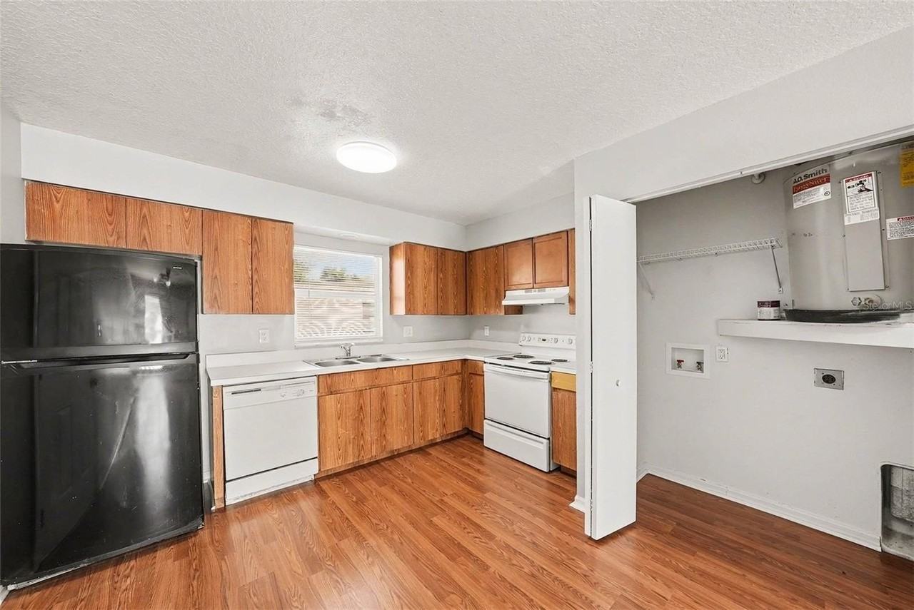 3605 Temple St - Photo 7 of 15