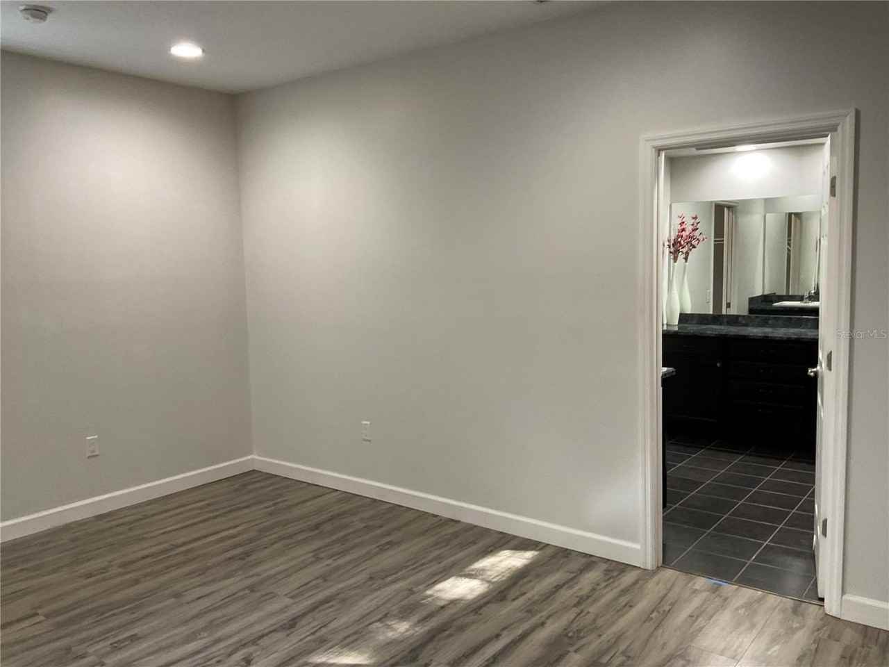 709 Mystic Oaks Ln - Photo 6 of 18