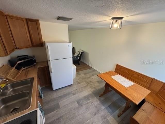 5842 Louisiana Ave - Photo 4 of 11