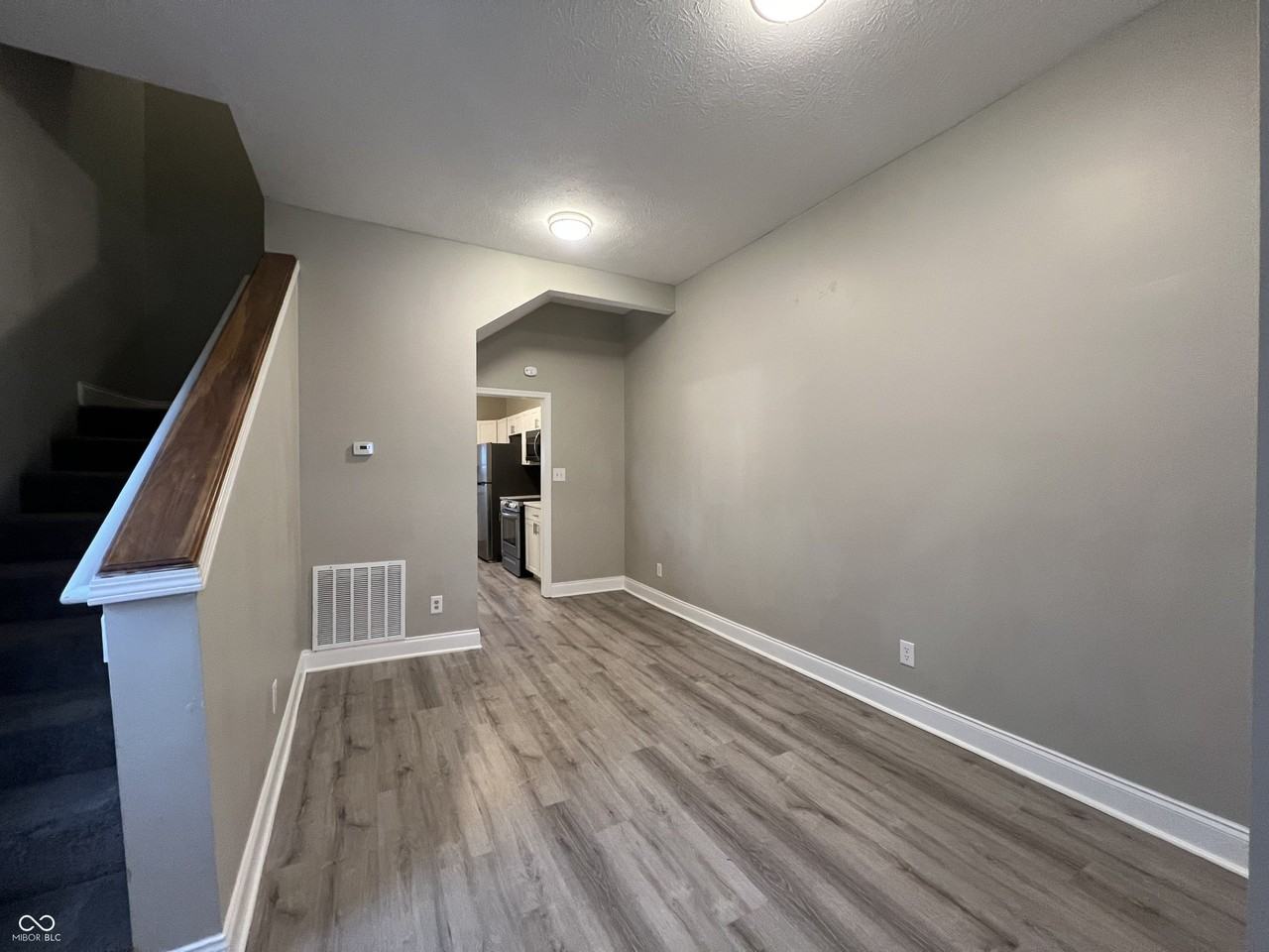 1221 Union St #1221 - Photo 5 of 20