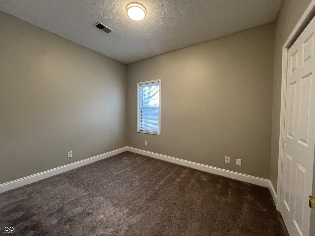 1223 Union St #1223 - Photo 3 of 16