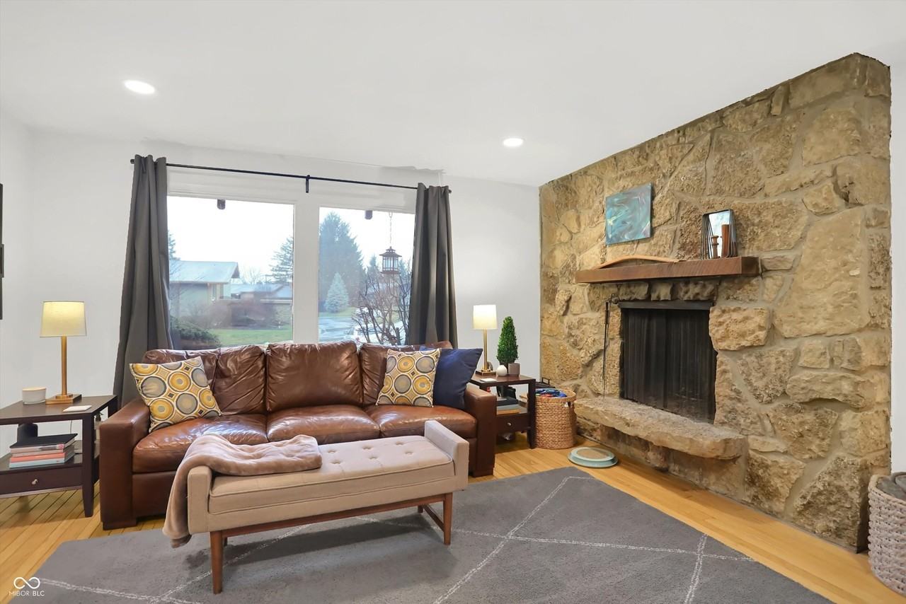 5212 Nob Ln - Photo 7 of 47