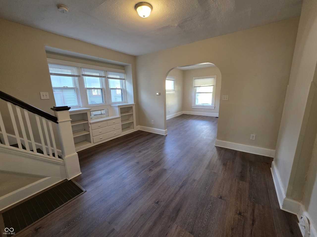 316 N Denny St - Photo 6 of 15