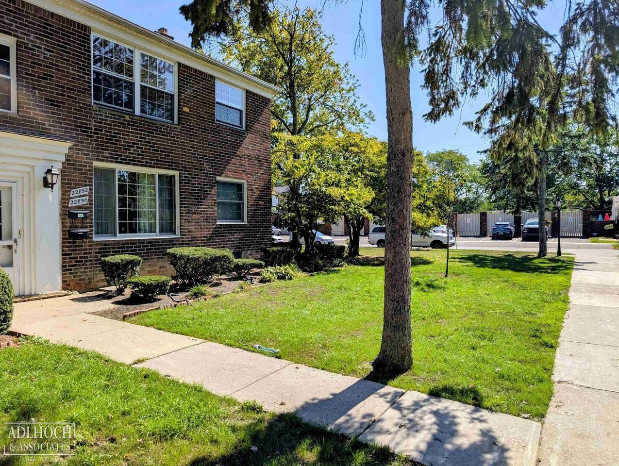 22852 Allen Ct - Photo 2 of 22