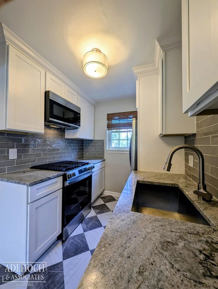 22852 Allen Ct - Photo 6 of 22