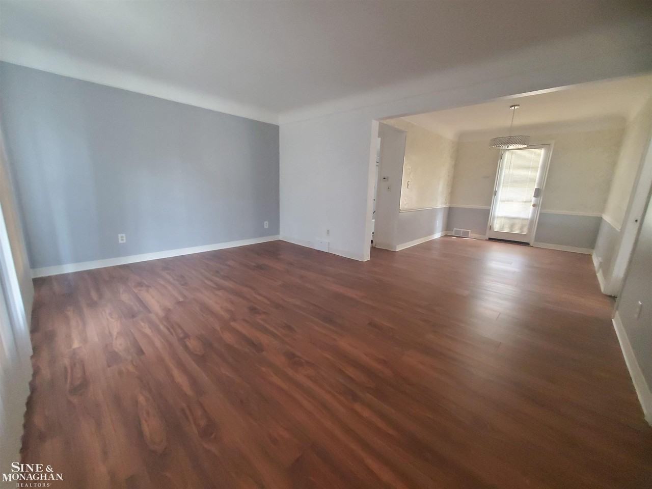 2037 Vernier Rd - Photo 5 of 13