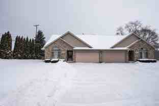 33523 Roselawn St - Photo 1 of 1