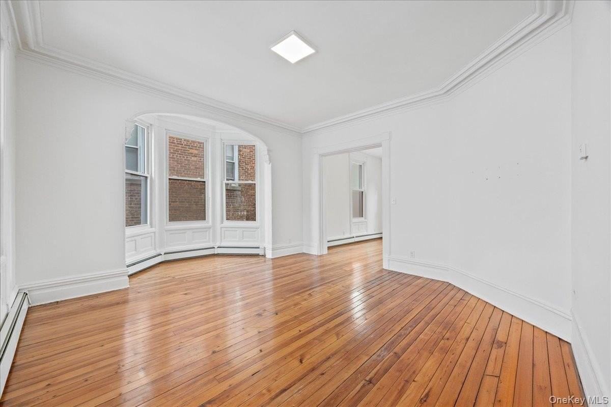 38 Fairview Ave - Photo 4 of 28