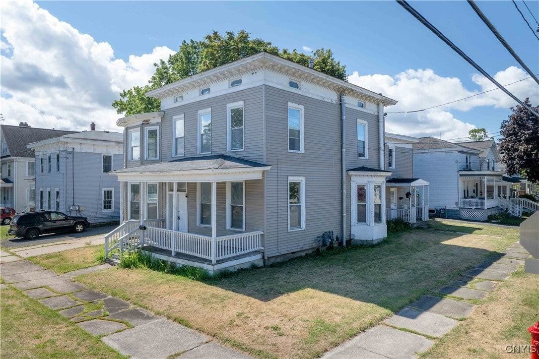 42 E Cayuga St - Photo 3 of 27