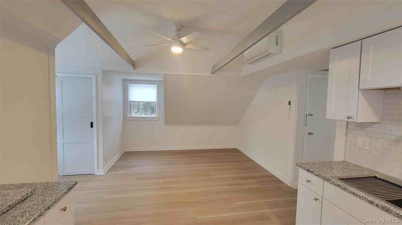 50 Deepdale Dr - Photo 6 of 13