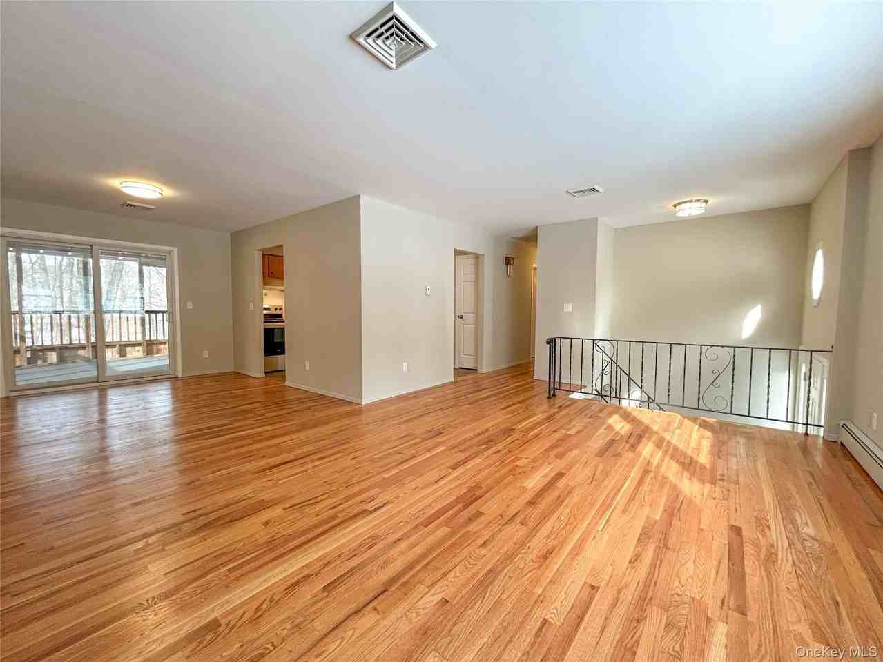 106 Gretna Woods Rd - Photo 3 of 16