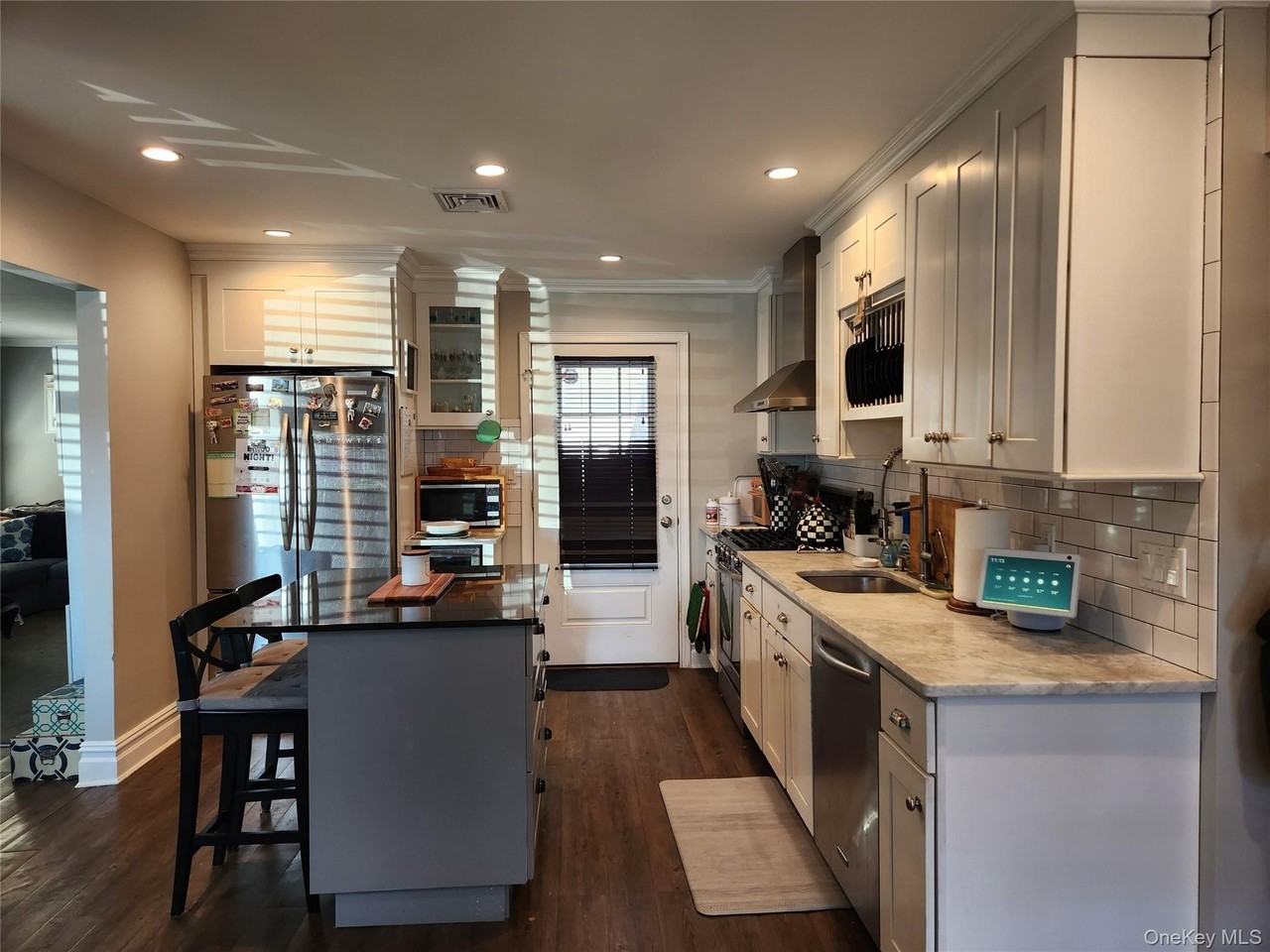 63 Kerrigan St - Photo 3 of 15