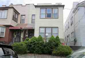 featured image of 9347 202nd St