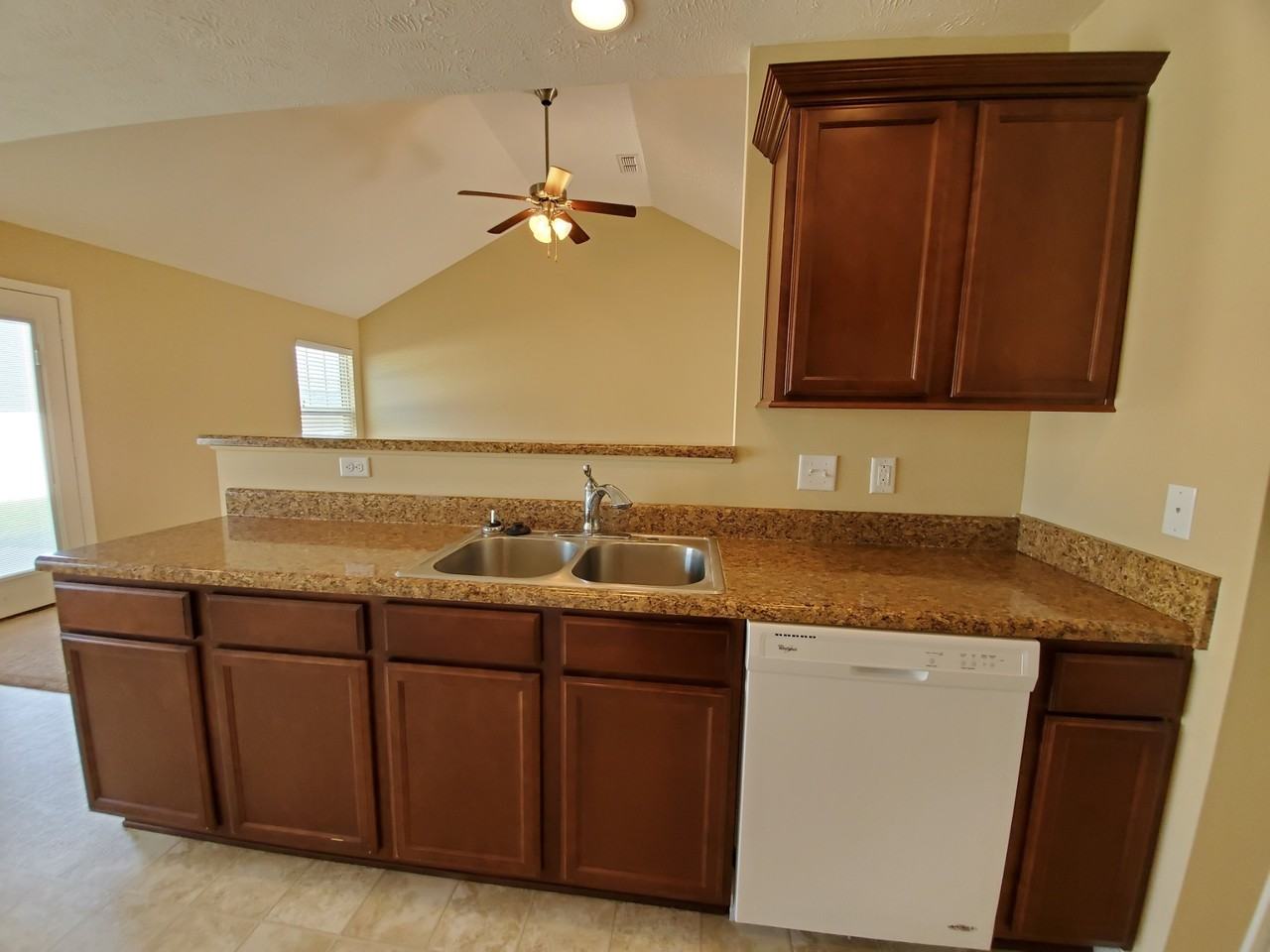 1708 Bellamy Ln - Photo 5 of 18