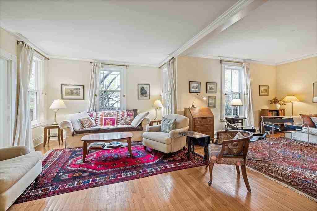 14 Linnaean St - Photo 5 of 13