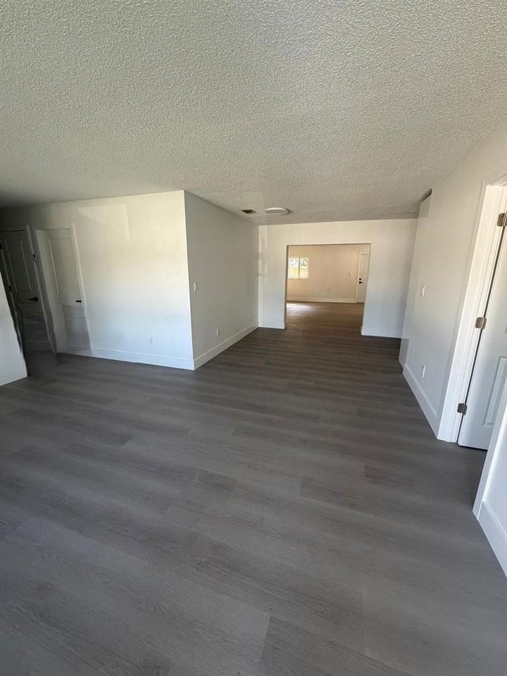 3860 Nw 208th St - Photo 2 of 8